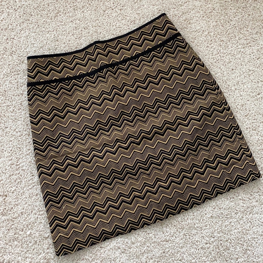 🖤 Loft Black & Gold/tan Chevron Dress Skirt